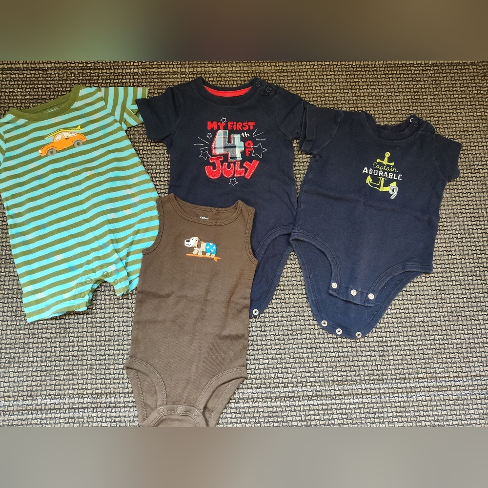 Boys Onesie/Romper Set - Carter's and Jumping Beans